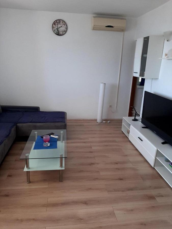 Apartment Tim Сен Екстериор снимка